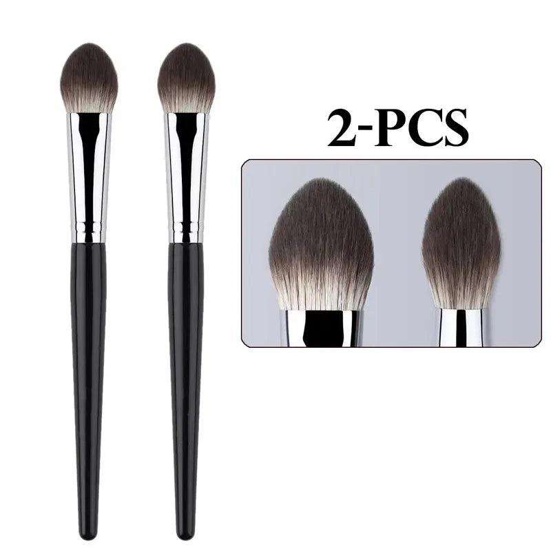 1/2PCS Peach Heart Blusher Brush Lille flad Præcis børste til pulver, fløde og flydende rødme