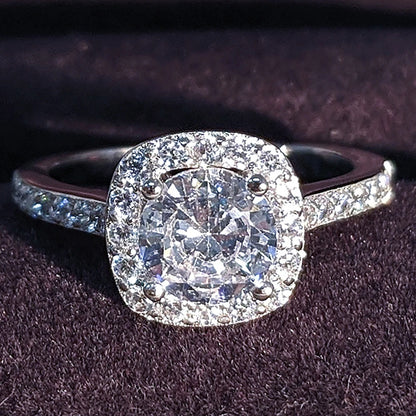 Moonso Luksus Pude Sølv Farve Engagement Ring for kvinder Elegant Zircon Designer Smykker gave R5604